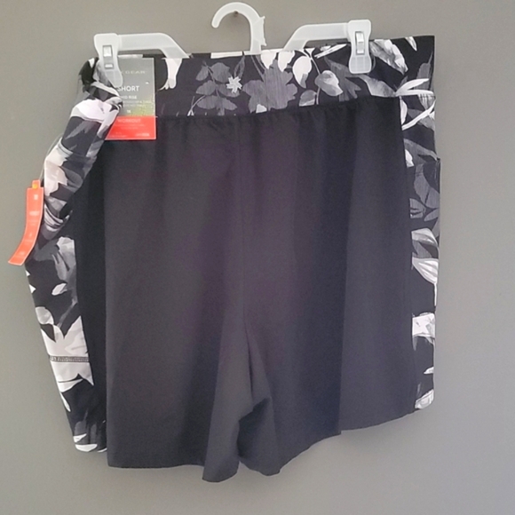 Tek Gear Multipurpose Shorts Activewear Plus Size Women's X1 - Picture 3 of 5